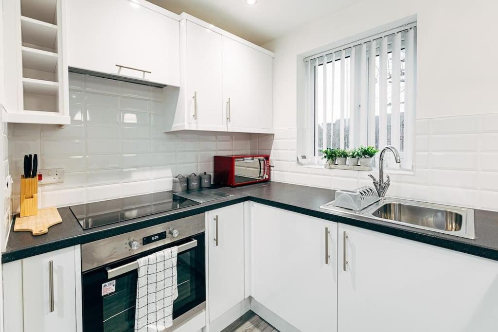 Park & Relax In 1Bd Central Liverpool Home Exterior photo