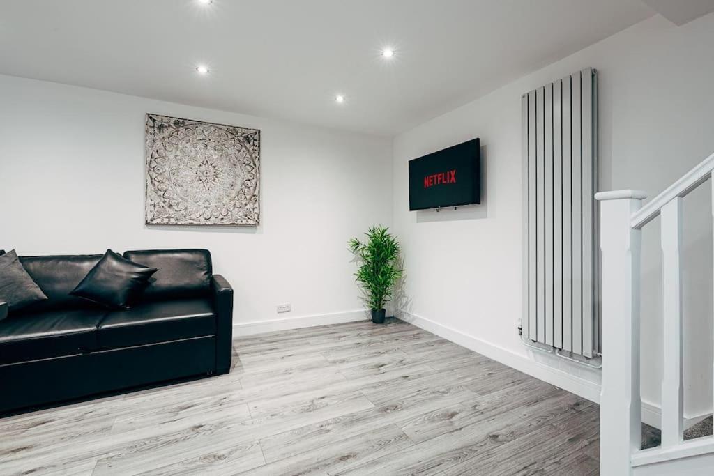 Park & Relax In 1Bd Central Liverpool Home Exterior photo